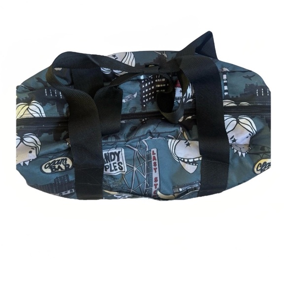 Rare Eastpak "Clam Bar" Skull & City Print Medium Duffel Bag Goth Retro Skeleton - Picture 2 of 10